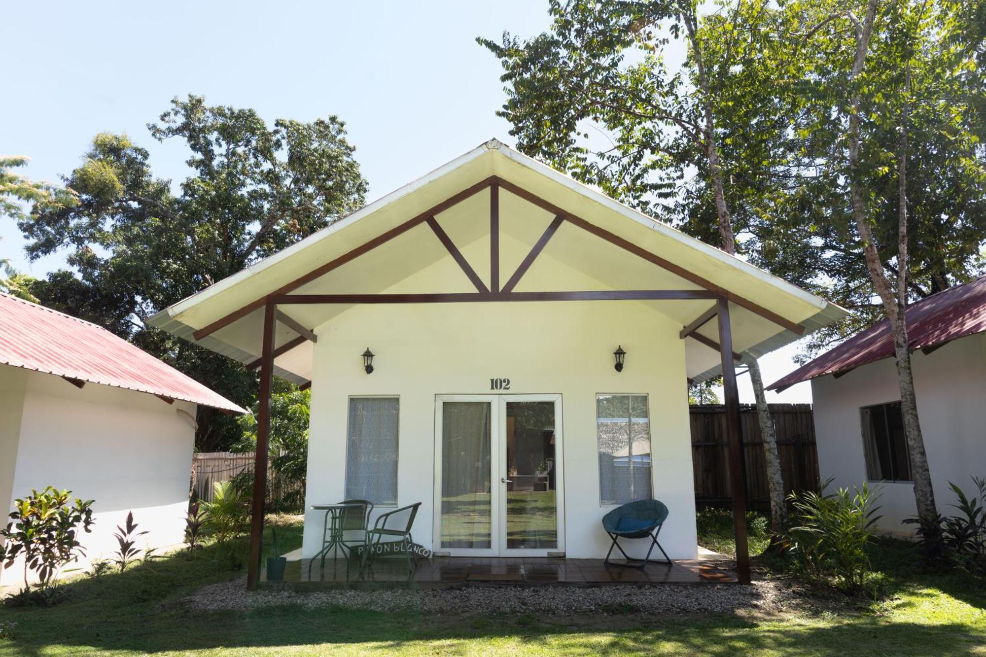 Chaikoni Lodge Pucallpa Esterno foto